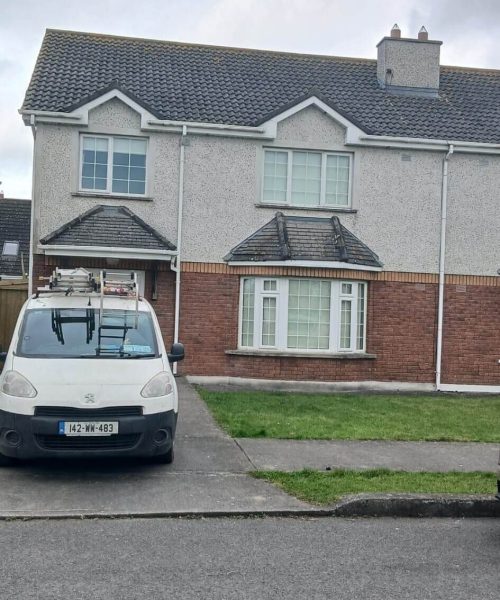 Roof Cleaning Service