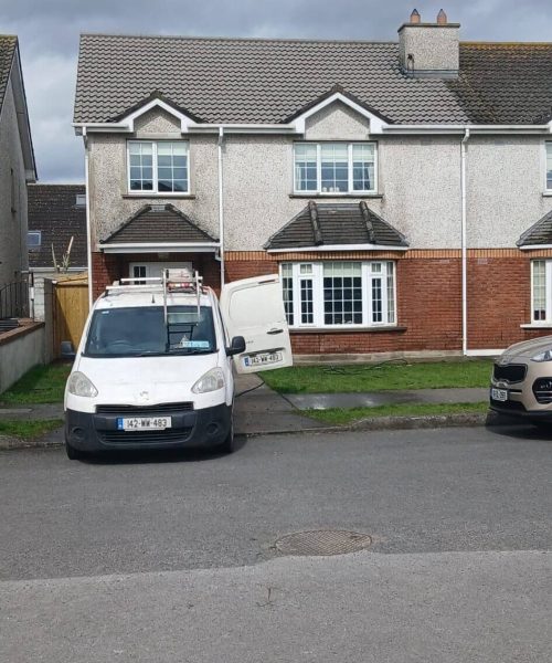 Roof Cleaning Service